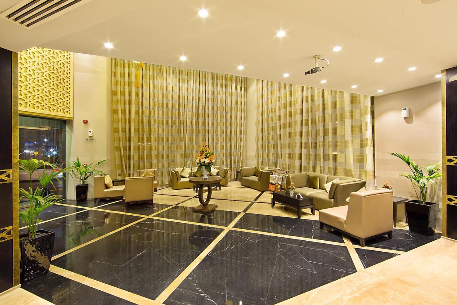 Hotel Luxe Manor Near Delhi Airport نيودلهي المظهر الخارجي الصورة