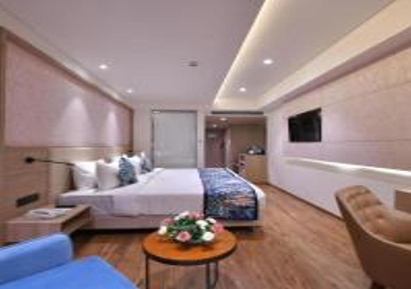 Hotel Luxe Manor Near Delhi Airport نيودلهي المظهر الخارجي الصورة